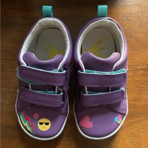 2 pairs Ten Littles Everyday shoes 7.5/8.5